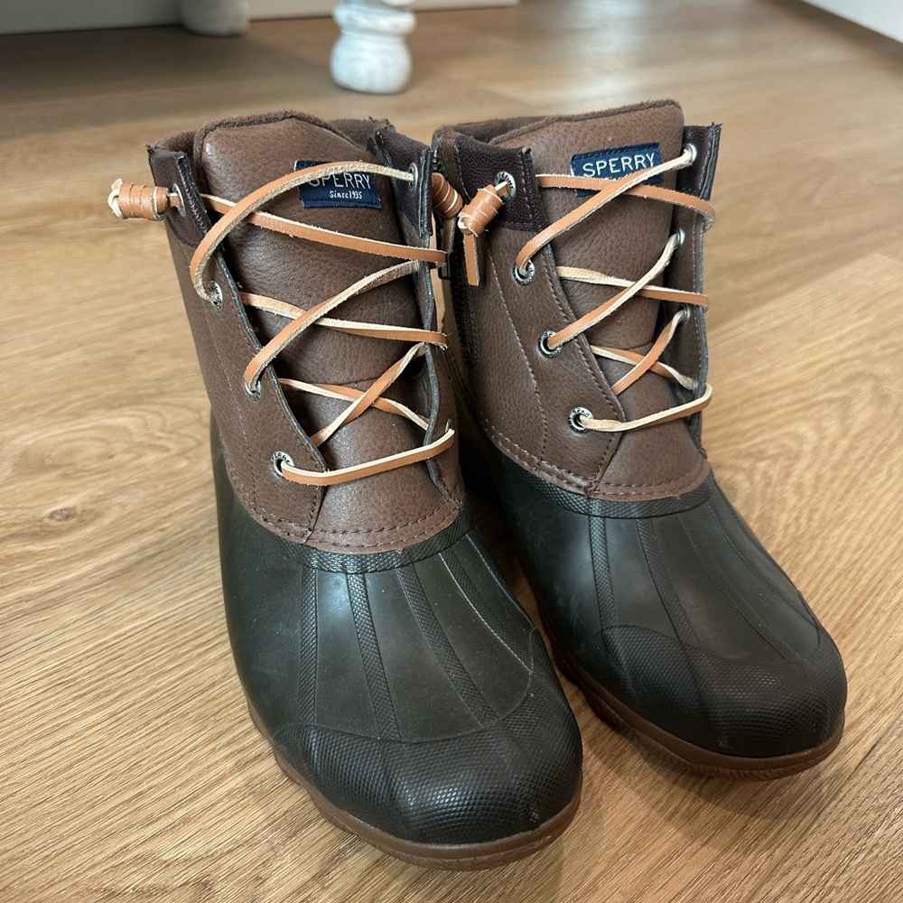 Sperry Brown and Black Duck Boots